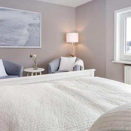 Muschelbank Apartment Wenningstedt-Braderup